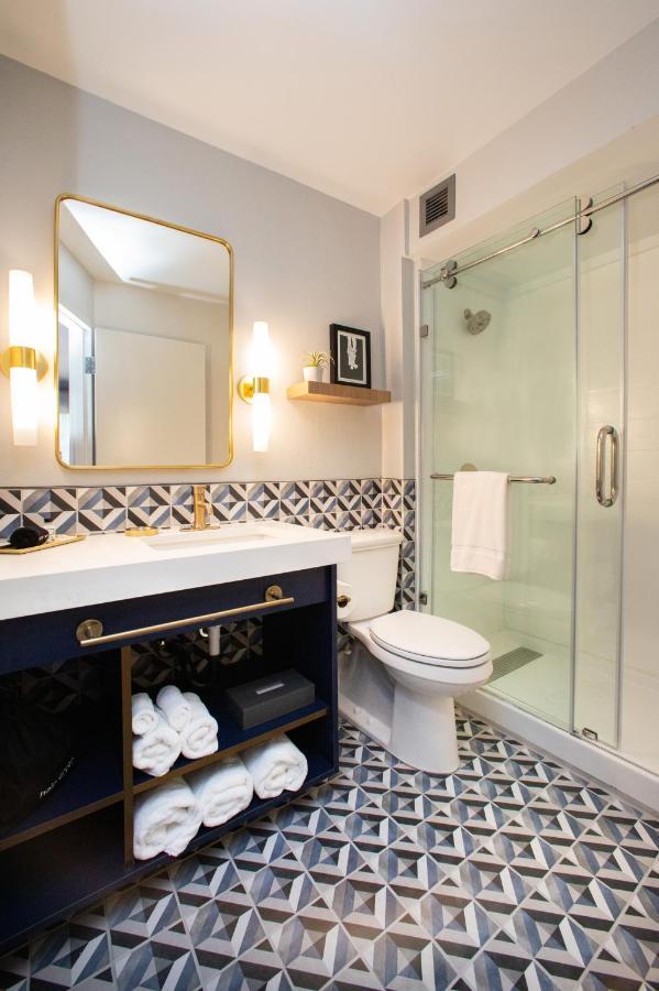 Hotel Denim Greensboro Zewnętrze zdjęcie